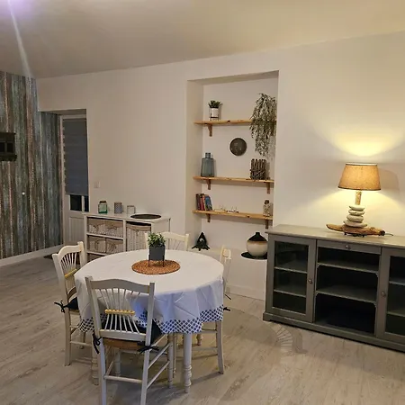 Balade Sur Le Port Apartment Dinan Exterior photo